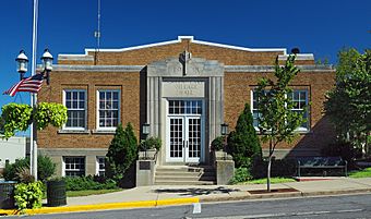 Green Lake Village Hall.jpg