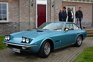 Lamborghini Islero S-front