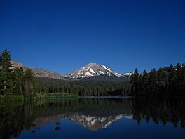 Lassen Peak Manzanita Lake.jpg