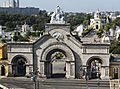 Porton de entrada Cementerio de Colon