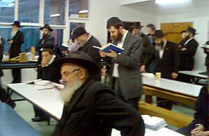 Yeshiva lunchroom