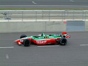 Adrian Fernández - 2002 Sure For Men Rockingham 500 (1)