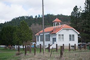 Hilgard School