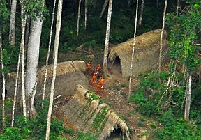 Índios isolados no Acre 12