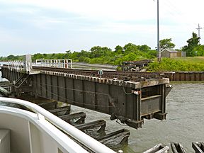 Cape May canal railroad bridge.JPG