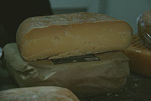 Queso mallorquín (vaca).jpg