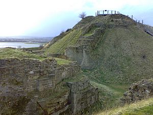 SandalCastleMotte