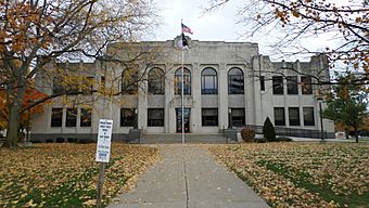 Tuscola County Courthouse.jpg