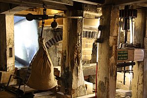 WaterMill Interior MotionBlur