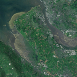 Wirral peninsula satellite.png