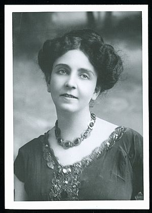 Adrienne Herndon portrait.jpg