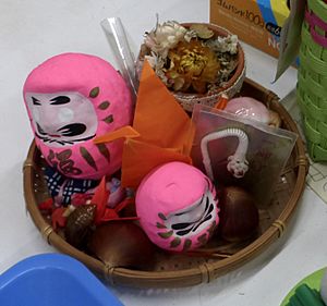 Neonpink-daruma-ibaraki-japan-sept22-2015