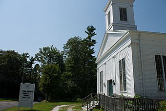 North Rochester Congregational Church.jpg