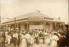 Picnic at Powell's Coogee Hotel c1905.jpg