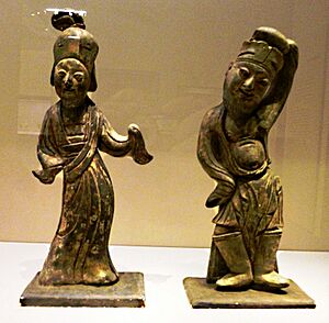 Pottery Dancers. 943 CE. From tomb of Li Bian, founder of Southern Tang Dynasty