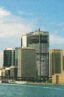 Sydney skyline 1987 cropped