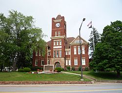 2009-0619-IronMountain-Courthouse