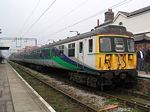 312718 and 312721 at Kirby Cross.JPG