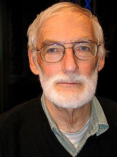 Already Beyond - 40 Years Limits to Growth, 279b, Dennis L. Meadows, Massachusetts Institute of Technology MIT -1972, Dartmouth College -1988, University of New Hampshire -2004, The Limits to Growths, Club of Rome