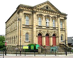 Central Methodist Church - Commercial Street - geograph.org.uk - 487177