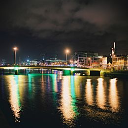 Talbot Memorial Bridge looking downstream