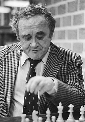 Efim Geller 1977