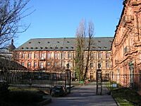 Kurfuerstliches Schloss Mainz Innenhof