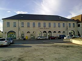 Mairie de Lembeye.jpg