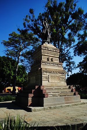 Paseo Juárez "El Llano" 04