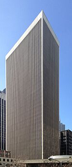 50 California Street, San Francisco (cropped).jpg