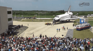 Atlantis welcome home ceremony outside the OPF July 22