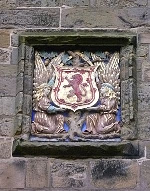 Central armorial tablet, Falkland Palace Gatehouse