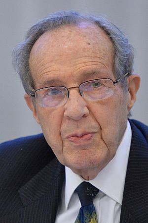 Former U.S. Secretary of Defense William Perry (13758070063) (cropped).jpg