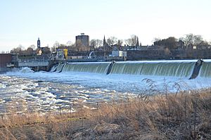 Holyoke Dam during thaw, 2018.jpg