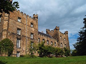 Lumley Castle 02