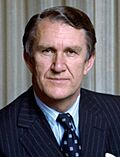 Malcolm Fraser 1977 (cropped).jpg