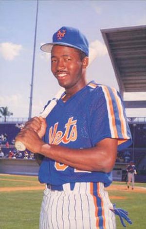 Marcus Lawton Mets.jpg