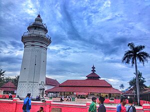 Masjid agung banten lama