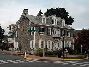 Miles-Humes House Aug 10.JPG