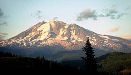 Mount Adams US99.jpg