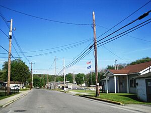 Looking east along Pennsylvania Avenue