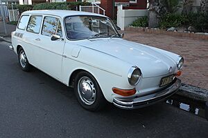 1969 Volkswagen 1600 Type 3 Squareback (17081445566)