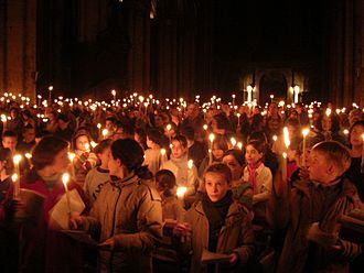 Exultet Pâques 2005 Chartres.jpg