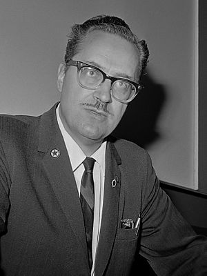 Forrest Ackerman (1965).jpg