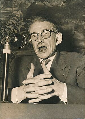 Henri Longchambon en 1954.jpg