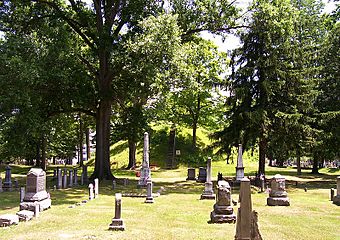 MoundCemetery01.jpg