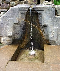 Ollantaytambo bath of the princess Stevage