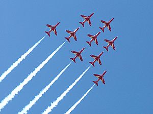 Red Arrows 03