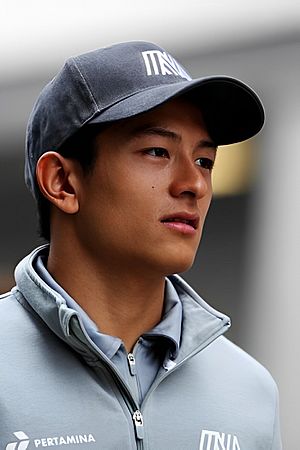 Rio Haryanto 2016 paddock.jpg