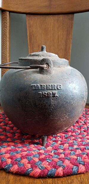 Taberg NY Tea Kettle 1827